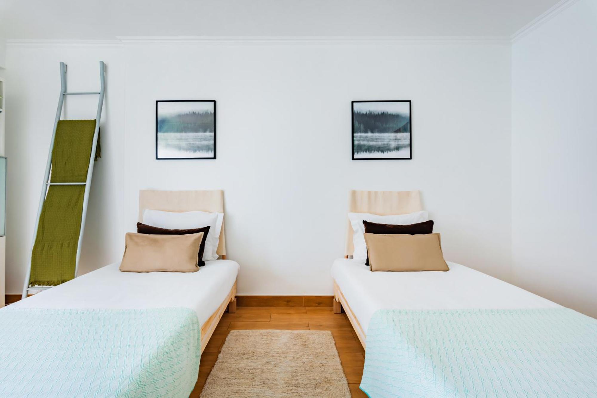 Santo Amaro Beach Family Stays Оэйраш Экстерьер фото